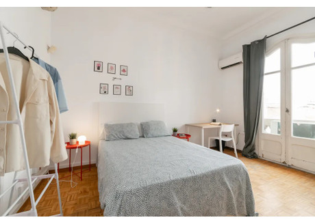 Mieszkanie do wynajęcia - Carrer de Balmes Barcelona, Hiszpania, 250 m², 714 USD (2964 PLN), NET-90237577