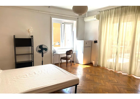 Mieszkanie do wynajęcia - Via Oreste Tommasini Rome, Włochy, 120 m², 827 USD (3176 PLN), NET-90237721