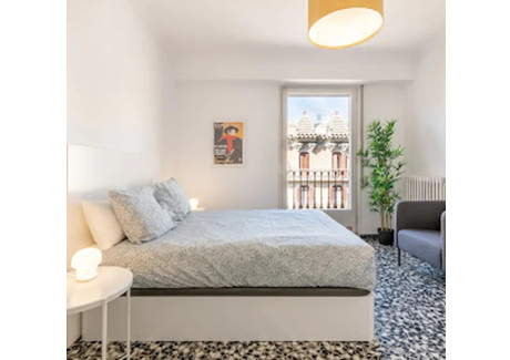 Mieszkanie do wynajęcia - Carrer del Rosselló Barcelona, Hiszpania, 175 m², 909 USD (3492 PLN), NET-90238059