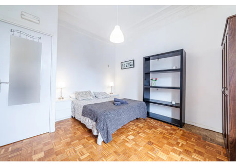 Mieszkanie do wynajęcia - Carrer de Balmes Barcelona, Hiszpania, 250 m², 944 USD (3794 PLN), NET-90238989