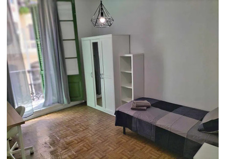 Mieszkanie do wynajęcia - Carrer del Clot Barcelona, Hiszpania, 78 m², 1079 USD (4349 PLN), NET-90239247