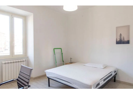 Mieszkanie do wynajęcia - Via dei Sulpici Rome, Włochy, 120 m², 693 USD (2653 PLN), NET-90239386