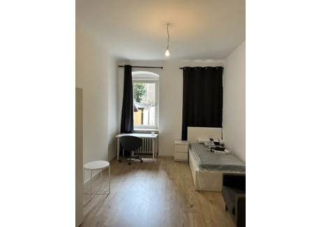 Mieszkanie do wynajęcia - Konstanzer Straße Berlin, Niemcy, 200 m², 749 USD (2951 PLN), NET-90239479