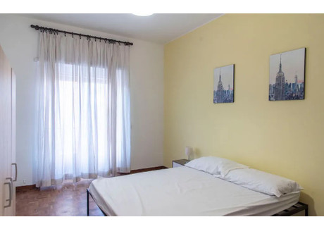 Mieszkanie do wynajęcia - Viale di Vigna Pia Rome, Włochy, 120 m², 681 USD (2663 PLN), NET-90239557