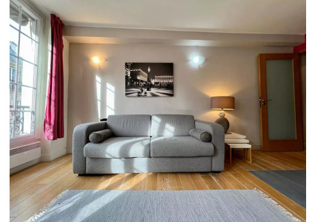 Mieszkanie do wynajęcia - Rue Saint-Honoré Paris, Francja, 48 m², 2936 USD (11 275 PLN), NET-90230248