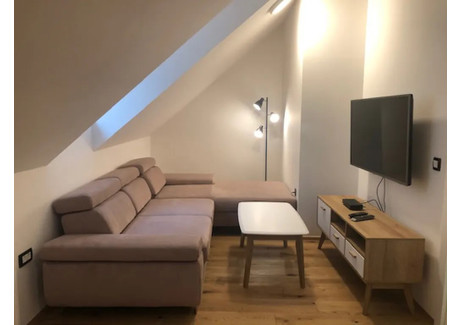 Mieszkanie do wynajęcia - Ilirska ulica Ljubljana, Słowenia, 80 m², 1181 USD (4831 PLN), NET-90230994