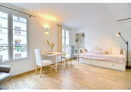 Mieszkanie do wynajęcia - Rue des Vinaigriers Paris, Francja, 24 m², 1271 USD (5096 PLN), NET-90231100