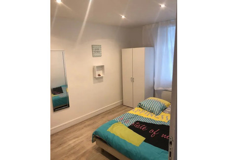 Mieszkanie do wynajęcia - Rue Auguste Payant Lyon, Francja, 75 m², 595 USD (2399 PLN), NET-90231709