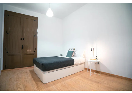 Mieszkanie do wynajęcia - Carrer Nou de la Rambla Barcelona, Hiszpania, 142 m², 646 USD (2499 PLN), NET-90231976