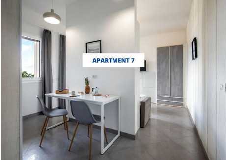 Mieszkanie do wynajęcia - Via Prenestina Rome, Włochy, 28 m², 1812 USD (7086 PLN), NET-90232519