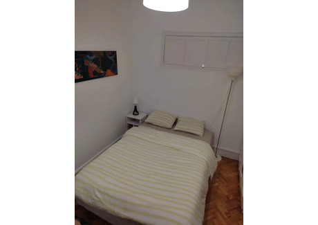 Mieszkanie do wynajęcia - Rua António Gonçalves Lisbon, Portugalia, 140 m², 576 USD (2406 PLN), NET-90232569