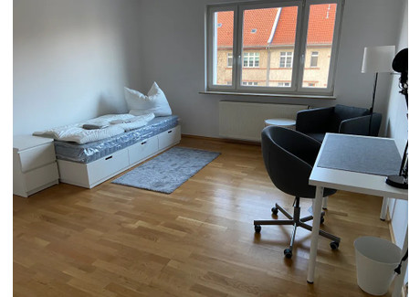 Mieszkanie do wynajęcia - Manteuffelstraße Berlin, Niemcy, 68 m², 865 USD (3330 PLN), NET-90233361