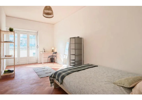 Mieszkanie do wynajęcia - Rua Tristão Vaz Lisbon, Portugalia, 18 m², 718 USD (2942 PLN), NET-90233583