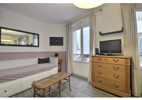 Mieszkanie do wynajęcia - Rue du Faubourg Saint-Martin Paris, Francja, 20 m², 1430 USD (5749 PLN), NET-90246263