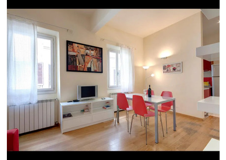 Mieszkanie do wynajęcia - Via dei Canacci Florence, Włochy, 55 m², 2204 USD (8464 PLN), NET-90247064