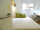 Mieszkanie do wynajęcia - Carrer de Lincoln Barcelona, Hiszpania, 80 m², 879 USD (3560 PLN), NET-90247120