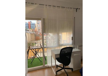 Mieszkanie do wynajęcia - Carrer de València Barcelona, Hiszpania, 95 m², 667 USD (2609 PLN), NET-90248563