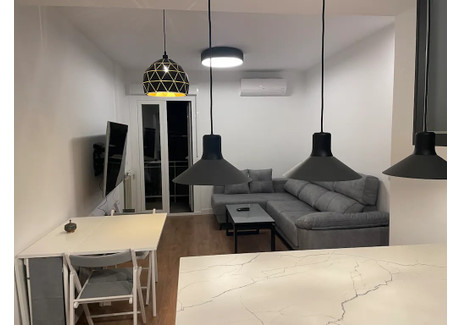 Mieszkanie do wynajęcia - Calle Esteban Mora Madrid, Hiszpania, 60 m², 1654 USD (6352 PLN), NET-90240709