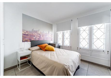 Mieszkanie do wynajęcia - Calle del Arenal Madrid, Hiszpania, 450 m², 804 USD (3239 PLN), NET-90241779