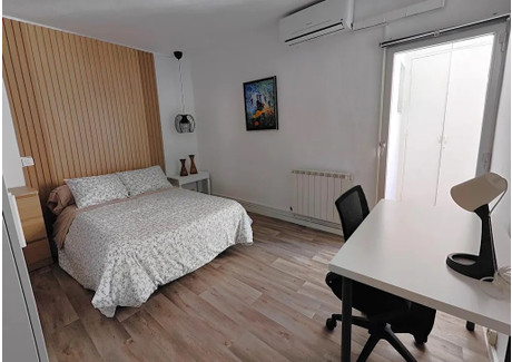 Mieszkanie do wynajęcia - Calle de Cayetano Pando Madrid, Hiszpania, 90 m², 659 USD (2576 PLN), NET-90242381