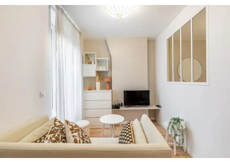 Mieszkanie do wynajęcia - Boulevard de Ménilmontant Paris, Francja, 24 m², 2009 USD (8337 PLN), NET-90250351