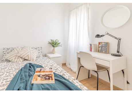 Mieszkanie do wynajęcia - Calle de Dolores Madrid, Hiszpania, 55 m², 536 USD (2160 PLN), NET-90251543