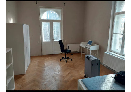 Mieszkanie do wynajęcia - Leopoldstraße Munich, Niemcy, 100 m², 1112 USD (4460 PLN), NET-90652385