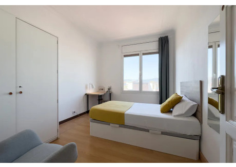 Mieszkanie do wynajęcia - Carrer de Sant Pau Barcelona, Hiszpania, 277 m², 767 USD (2954 PLN), NET-90708880