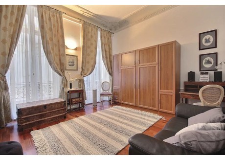 Mieszkanie do wynajęcia - Avenue de Friedland Paris, Francja, 30 m², 1843 USD (7501 PLN), NET-90758633