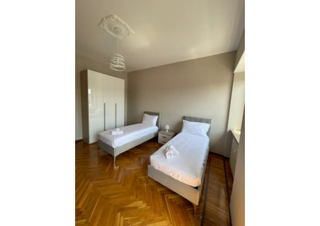 Mieszkanie do wynajęcia - Piazza della Repubblica Turin, Włochy, 140 m², 2078 USD (8457 PLN), NET-90809106