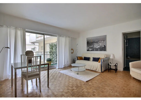 Mieszkanie do wynajęcia - Rue du Pas-de-la-Mule Paris, Francja, 36 m², 2190 USD (8408 PLN), NET-90859365