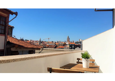 Mieszkanie do wynajęcia - Rua do Loureiro Porto, Portugalia, 75 m², 3344 USD (12 943 PLN), NET-90892705