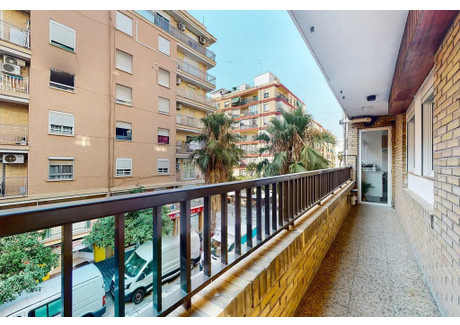 Mieszkanie do wynajęcia - Carrer Rodrigo de Pertegàs Valencia, Hiszpania, 125 m², 466 USD (1948 PLN), NET-90934941