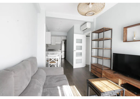 Mieszkanie do wynajęcia - Calle de Trafalgar Madrid, Hiszpania, 55 m², 1505 USD (6064 PLN), NET-90959657
