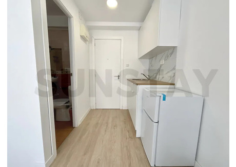 Mieszkanie do wynajęcia - Calle Jerónimo Muñoz Valencia, Hiszpania, 20 m², 879 USD (3435 PLN), NET-91089166