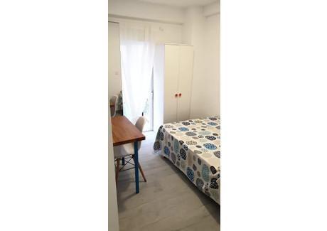 Mieszkanie do wynajęcia - Calle de Santa Aurea Madrid, Hiszpania, 70 m², 645 USD (2477 PLN), NET-91089189