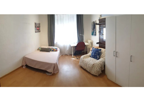 Mieszkanie do wynajęcia - Calle de Ferraz Madrid, Hiszpania, 100 m², 778 USD (2989 PLN), NET-91089210