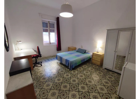 Mieszkanie do wynajęcia - Calle Ollerías Málaga, Hiszpania, 140 m², 573 USD (2344 PLN), NET-91089674