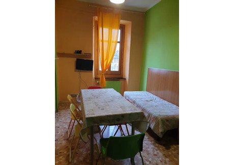 Mieszkanie do wynajęcia - Via Giulia di Barolo Turin, Włochy, 130 m², 375 USD (1478 PLN), NET-91158955
