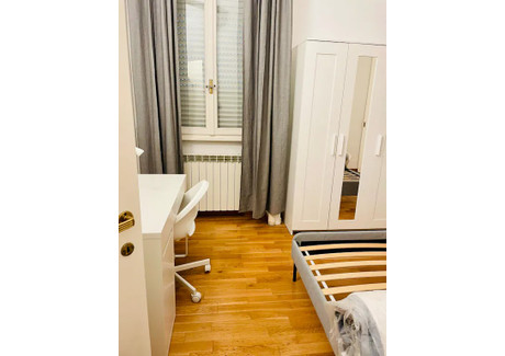 Mieszkanie do wynajęcia - Via Caminadella Milan, Włochy, 100 m², 1036 USD (4330 PLN), NET-91196060