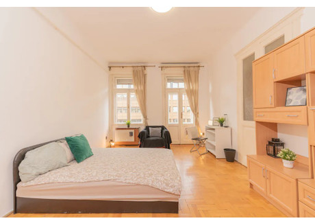 Mieszkanie do wynajęcia - Rákóczi út Budapest, Węgry, 86 m², 395 USD (1640 PLN), NET-91241214