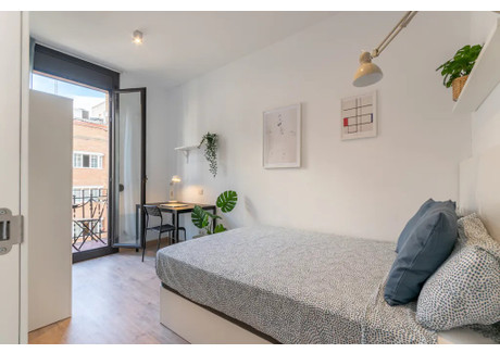 Mieszkanie do wynajęcia - Carrer de Muntaner Barcelona, Hiszpania, 100 m², 703 USD (2747 PLN), NET-91263577