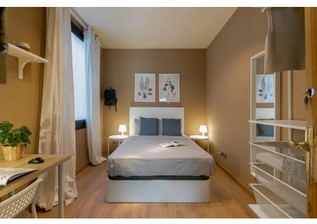 Mieszkanie do wynajęcia - Ronda de la Universitat Barcelona, Hiszpania, 80 m², 713 USD (2810 PLN), NET-91263571