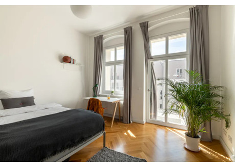 Mieszkanie do wynajęcia - Bismarckstraße Berlin, Niemcy, 201 m², 1624 USD (6397 PLN), NET-91641875