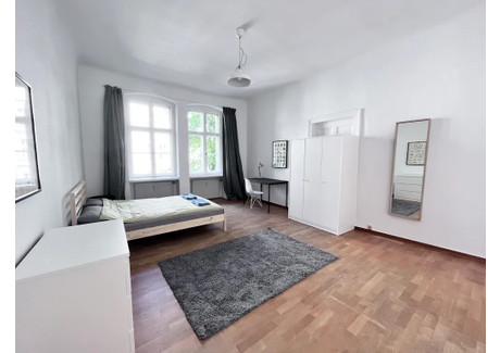 Mieszkanie do wynajęcia - Obentrautstraße Berlin, Niemcy, 140 m², 838 USD (3217 PLN), NET-91801201