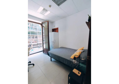 Mieszkanie do wynajęcia - Via Laietana Barcelona, Hiszpania, 200 m², 746 USD (2937 PLN), NET-91826219