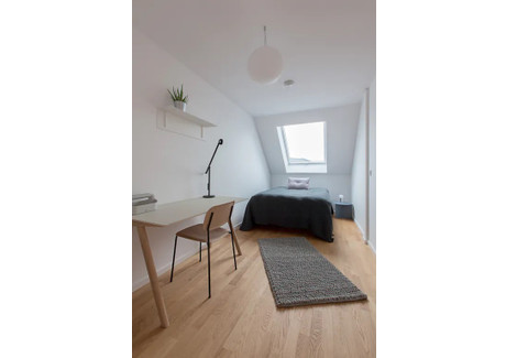 Mieszkanie do wynajęcia - Stephanstraße Berlin, Niemcy, 174 m², 1146 USD (4400 PLN), NET-91910555