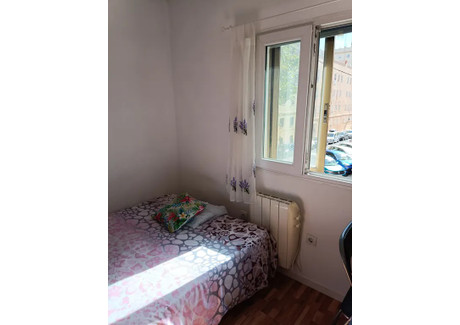 Mieszkanie do wynajęcia - Calle de San Fernando del Jarama Madrid, Hiszpania, 65 m², 1040 USD (4315 PLN), NET-92163537