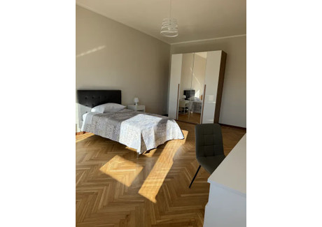 Mieszkanie do wynajęcia - Piazza della Repubblica Turin, Włochy, 140 m², 2196 USD (8588 PLN), NET-92195376