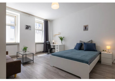 Mieszkanie do wynajęcia - Kampstraße Vienna, Austria, 96 m², 654 USD (2714 PLN), NET-92461186